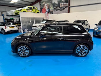 Used MINI Cooper 2025 for sale - 77846568: Photo