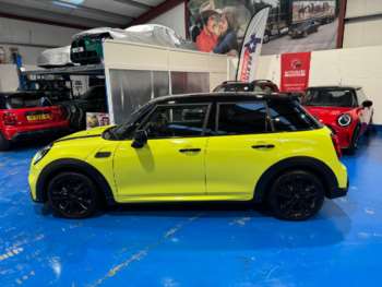 Used MINI Hatch 2023 for sale - 73047936: Photo