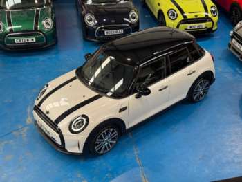 Used MINI Hatch 2024 for sale - 73612500: Photo