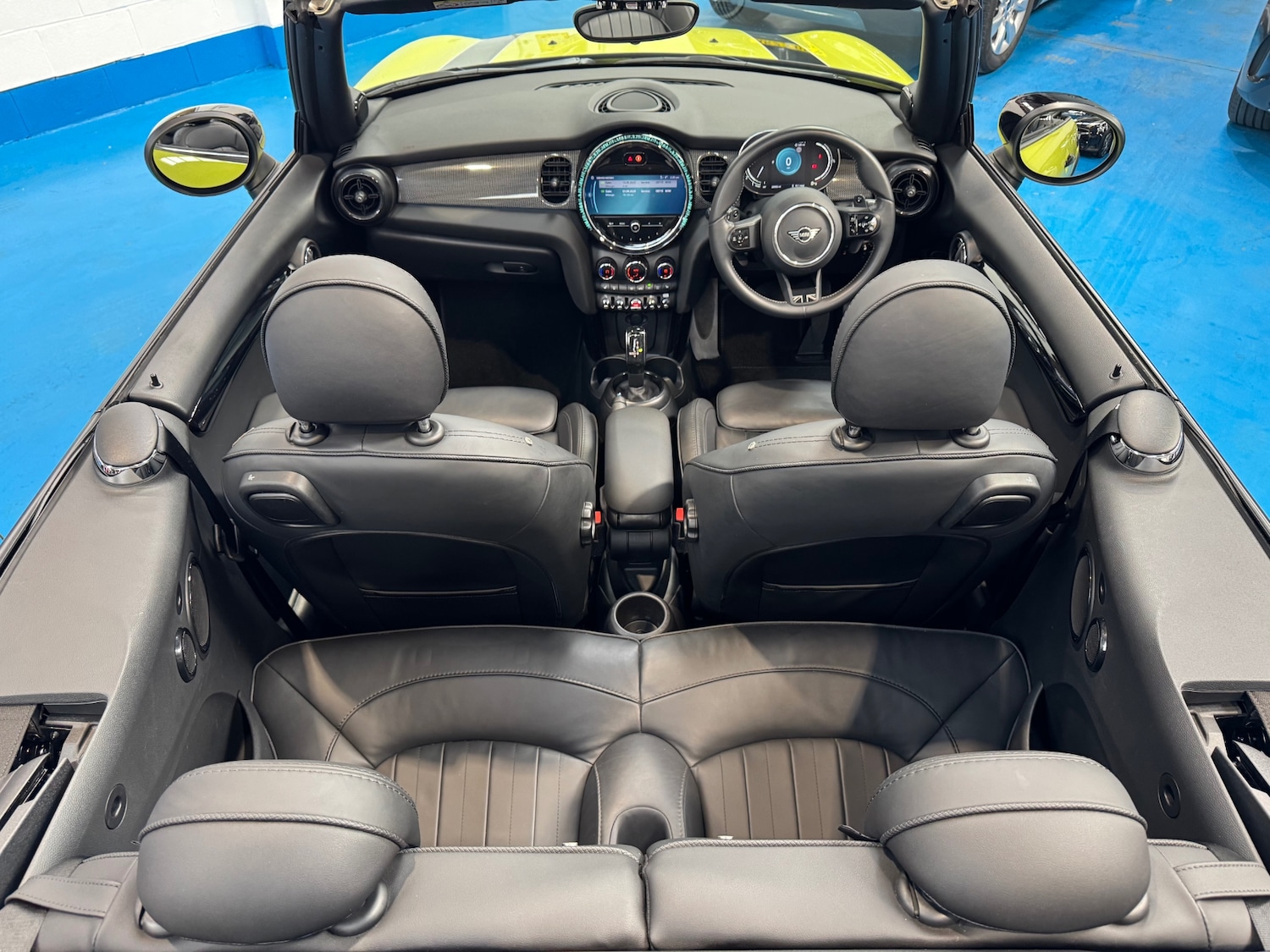 Used MINI Convertible 2023 for sale - 78150587: Photo 17