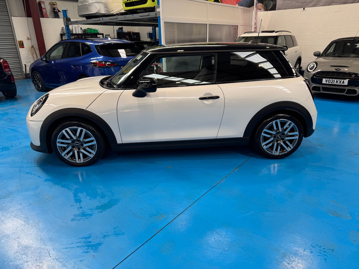 Used MINI Cooper 2024 for sale - 78011347: Photo 3