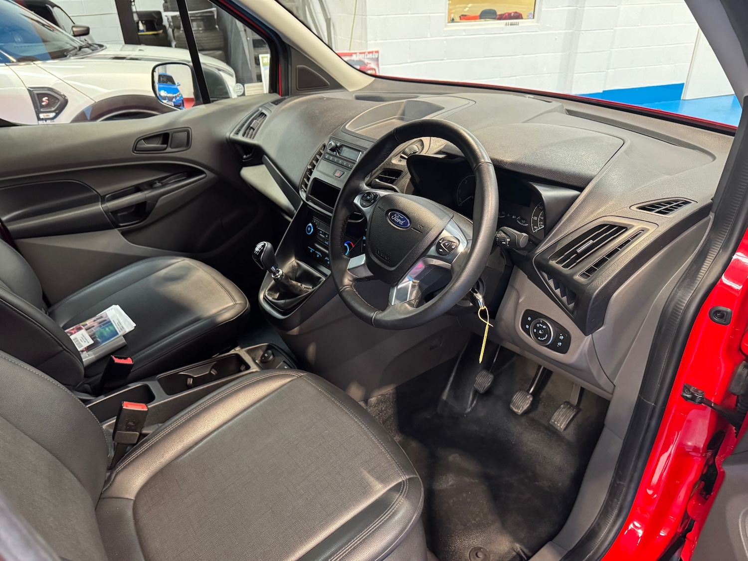 Used Ford Transit Connect 2024 for sale - 77251044: Photo 12