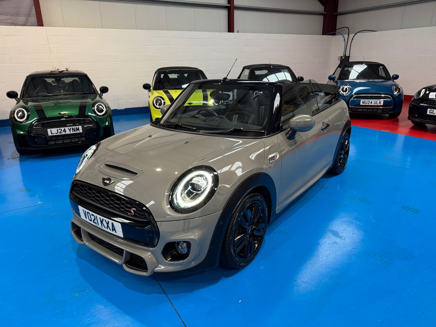 Used MINI Convertible 2021 for sale - 76492520: Photo 1