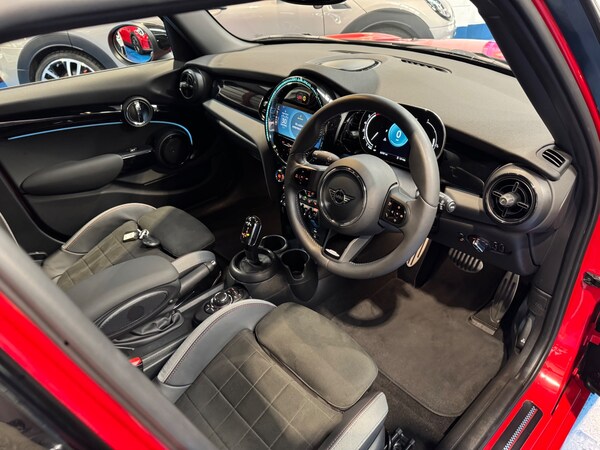 Used MINI Hatch 2023 for sale - 73293672: Photo 13