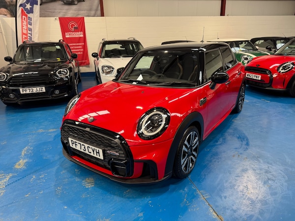 Used MINI Hatch 2023 for sale - 73293672: Photo 1