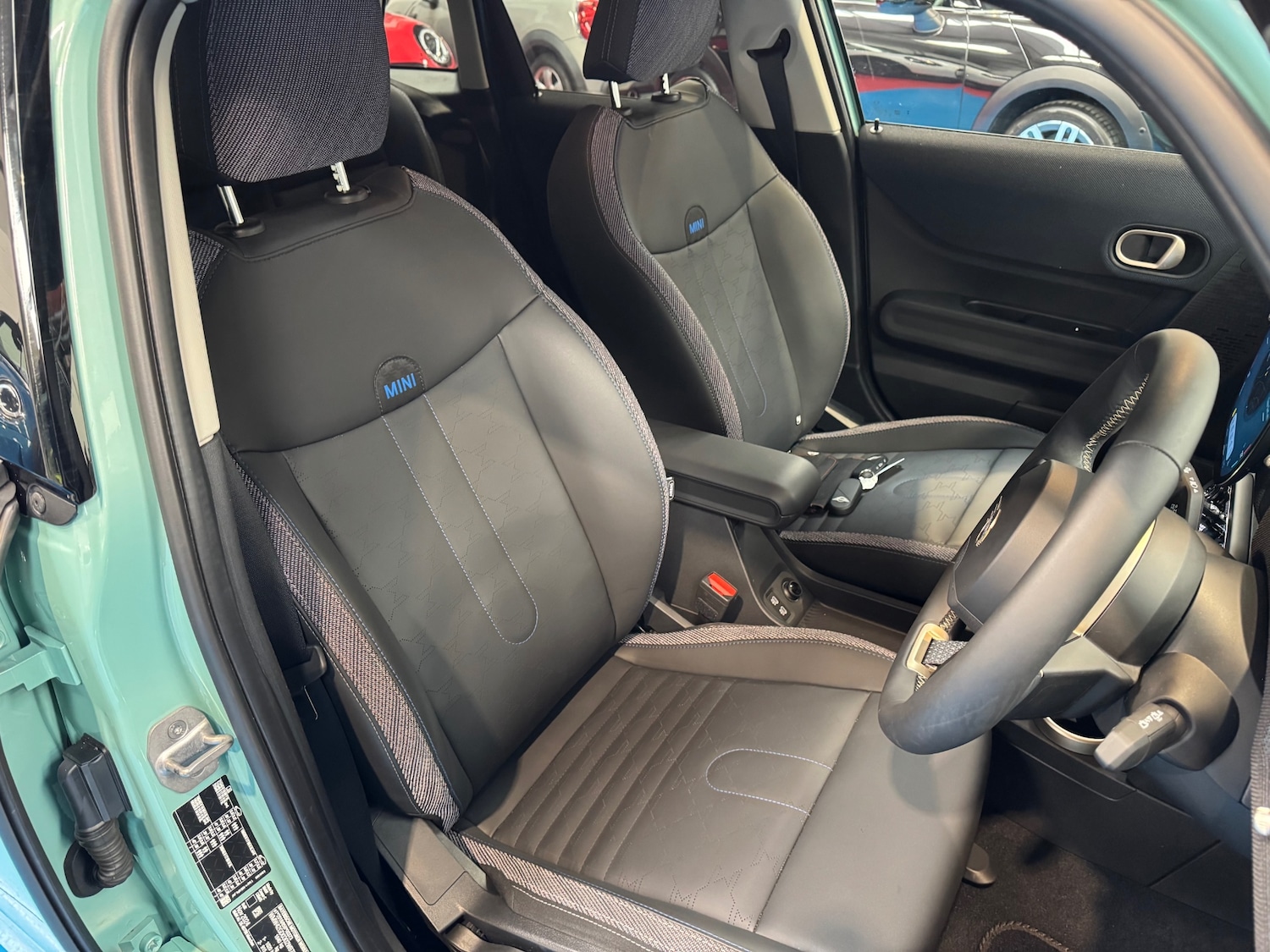 Used MINI Cooper 2025 for sale - 78028022: Photo 12