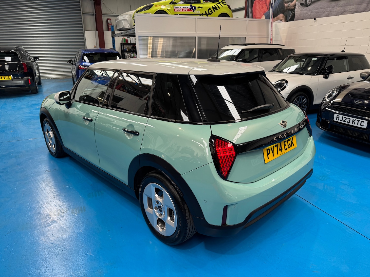 Used MINI Cooper 2025 for sale - 78028022: Photo 3