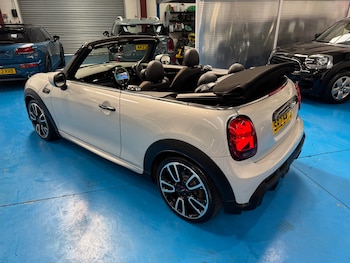 Used MINI Convertible 2021 for sale - 78309970: Photo