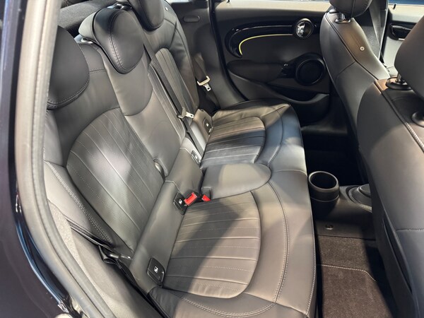 Used MINI Hatch 2024 for sale - 74010470: Photo 17