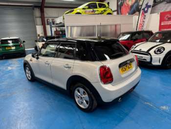 Used MINI Hatch 2017 for sale - 74612702: Photo