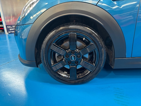 Used MINI Convertible 2024 for sale - 75723281: Photo 19