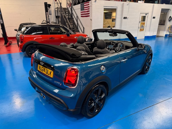 Used MINI Convertible 2024 for sale - 75723281: Photo 6