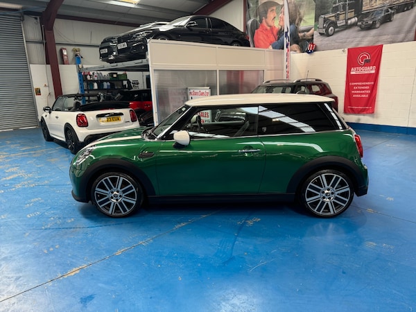 Used MINI Hatch 2022 for sale - 71220295: Photo 2