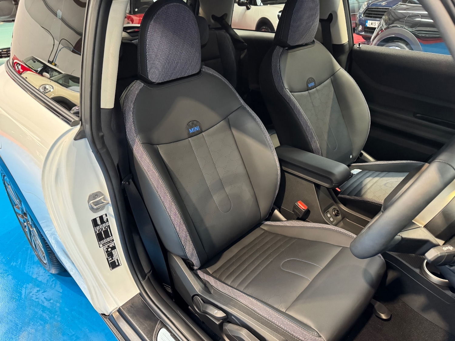 Used MINI Cooper 2024 for sale - 77901337: Photo 14