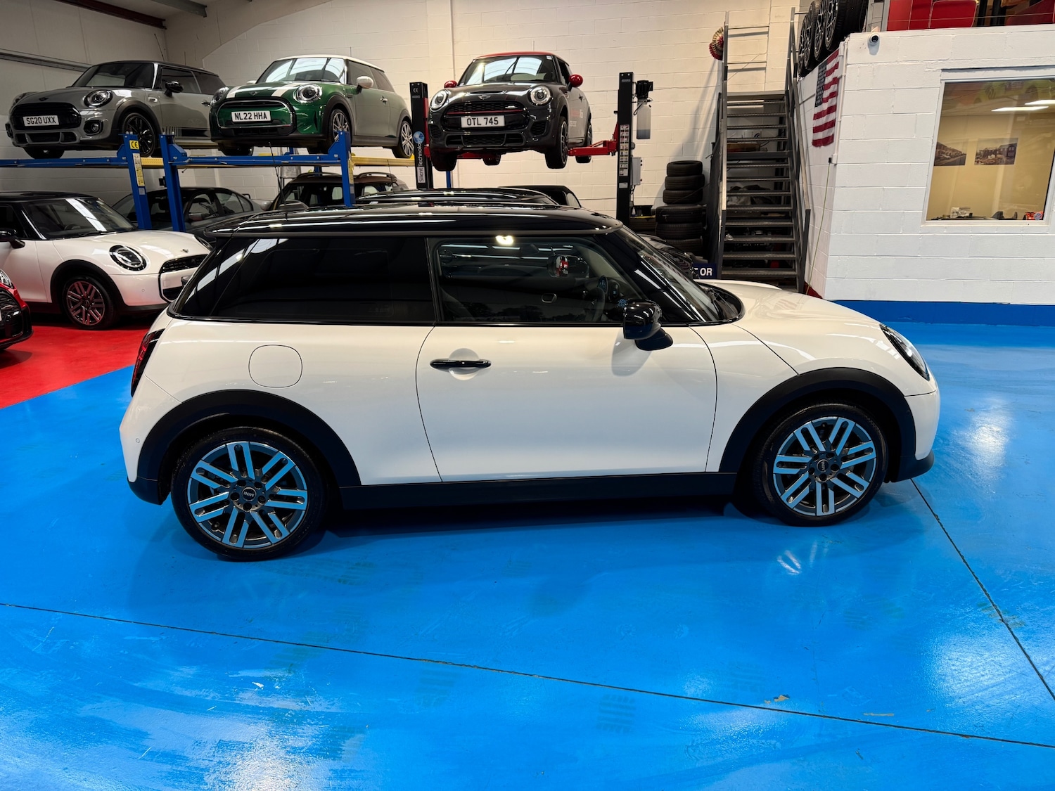 Used MINI Cooper 2024 for sale - 77901337: Photo 7