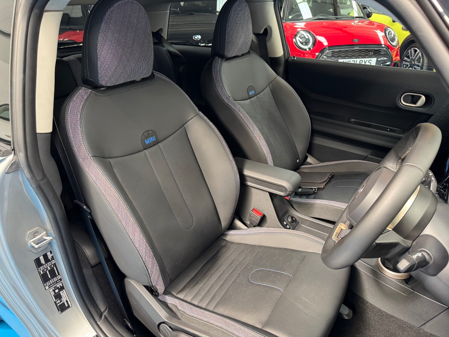 Used MINI Cooper 2025 for sale - 78152942: Photo 13