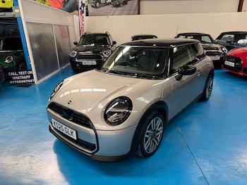 Used MINI Cooper 2025 for sale - 78152942: Photo