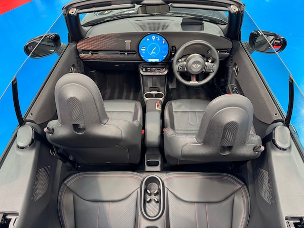 Used MINI Cooper 2025 for sale - 75638116: Photo 11
