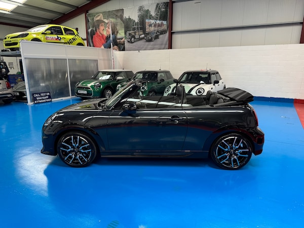 Used MINI Cooper 2025 for sale - 75638116: Photo 4