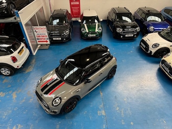 Used MINI Hatch 2020 for sale - 76478047: Photo