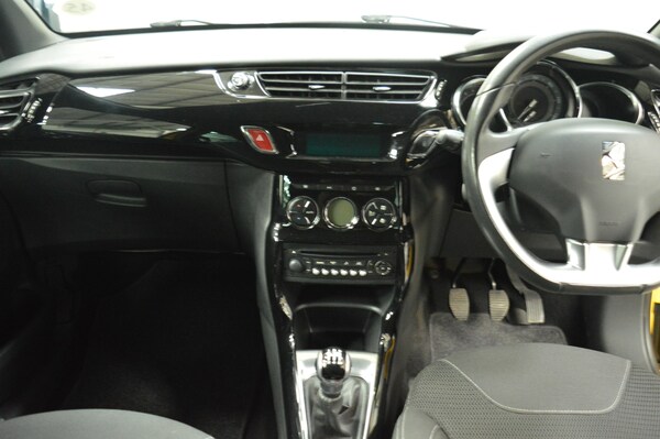 Used Citroen DS3 2013 for sale - 75418496: Photo 11