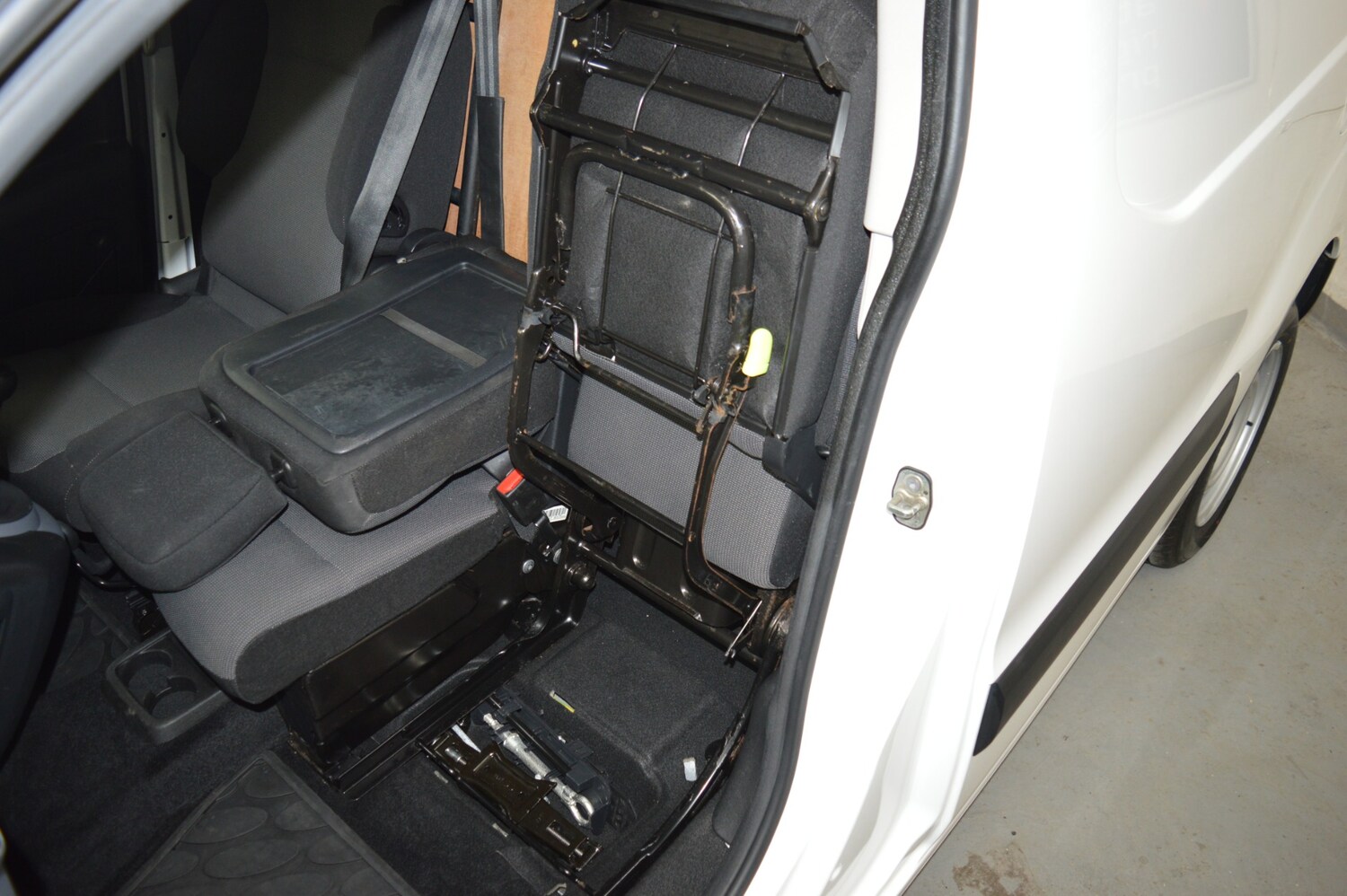 Used Peugeot Partner 2018 for sale - 77872967: Photo 14