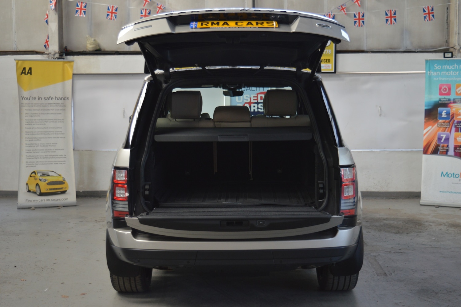 Vehicle 29