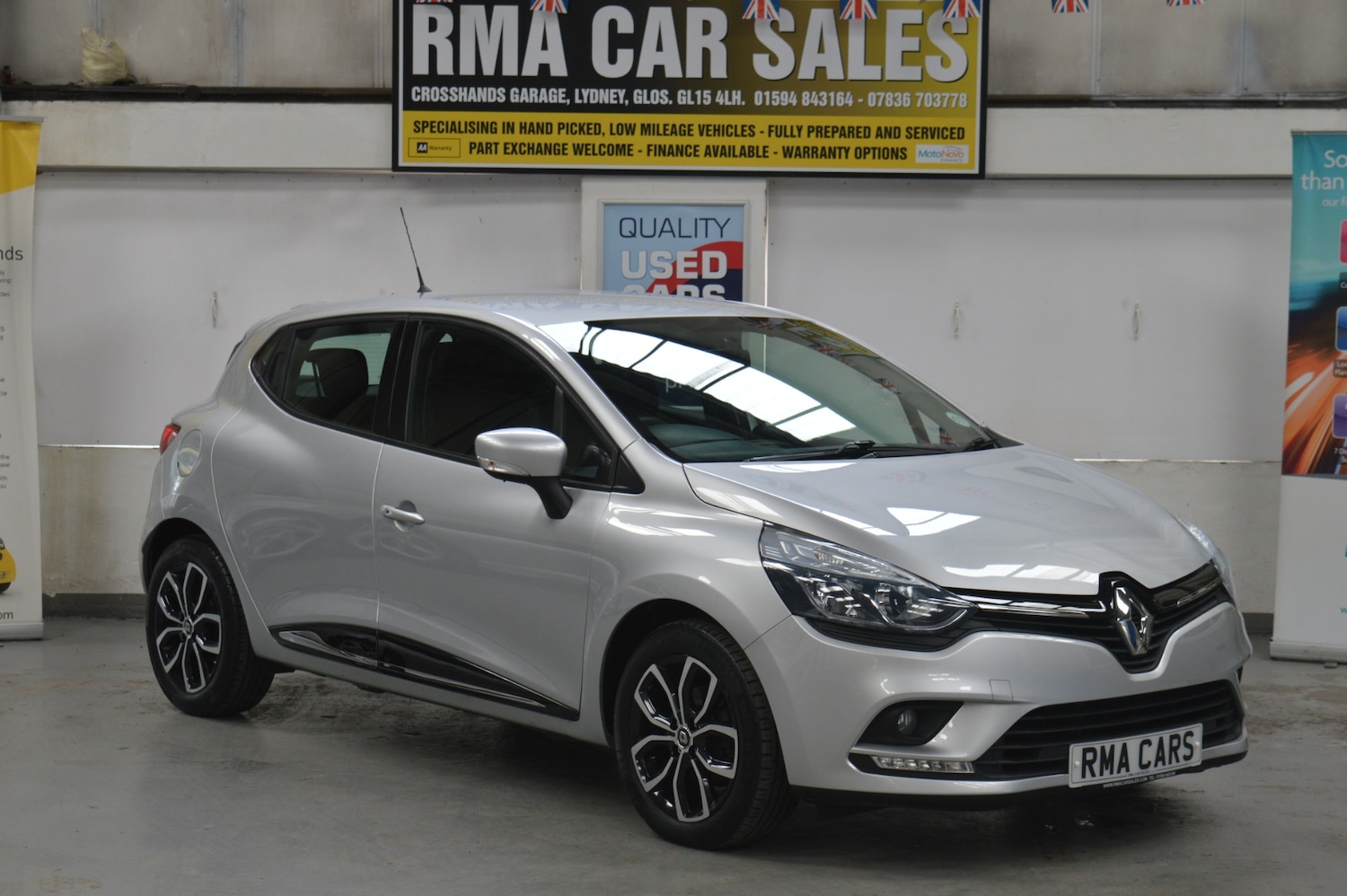 Used Renault Clio 2019 for sale - 76192739: Photo 2