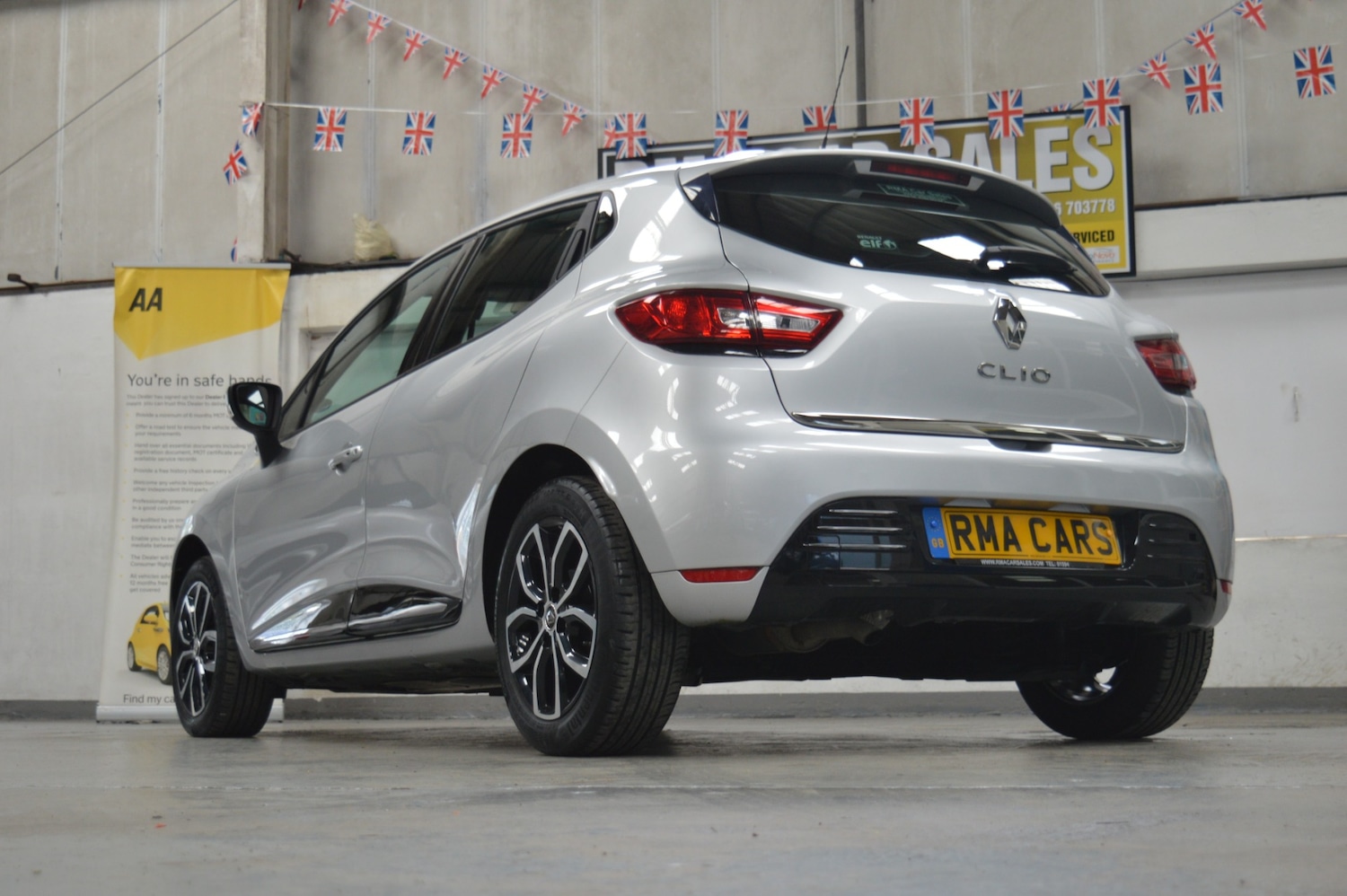 Used Renault Clio 2019 for sale - 76382712: Photo 14
