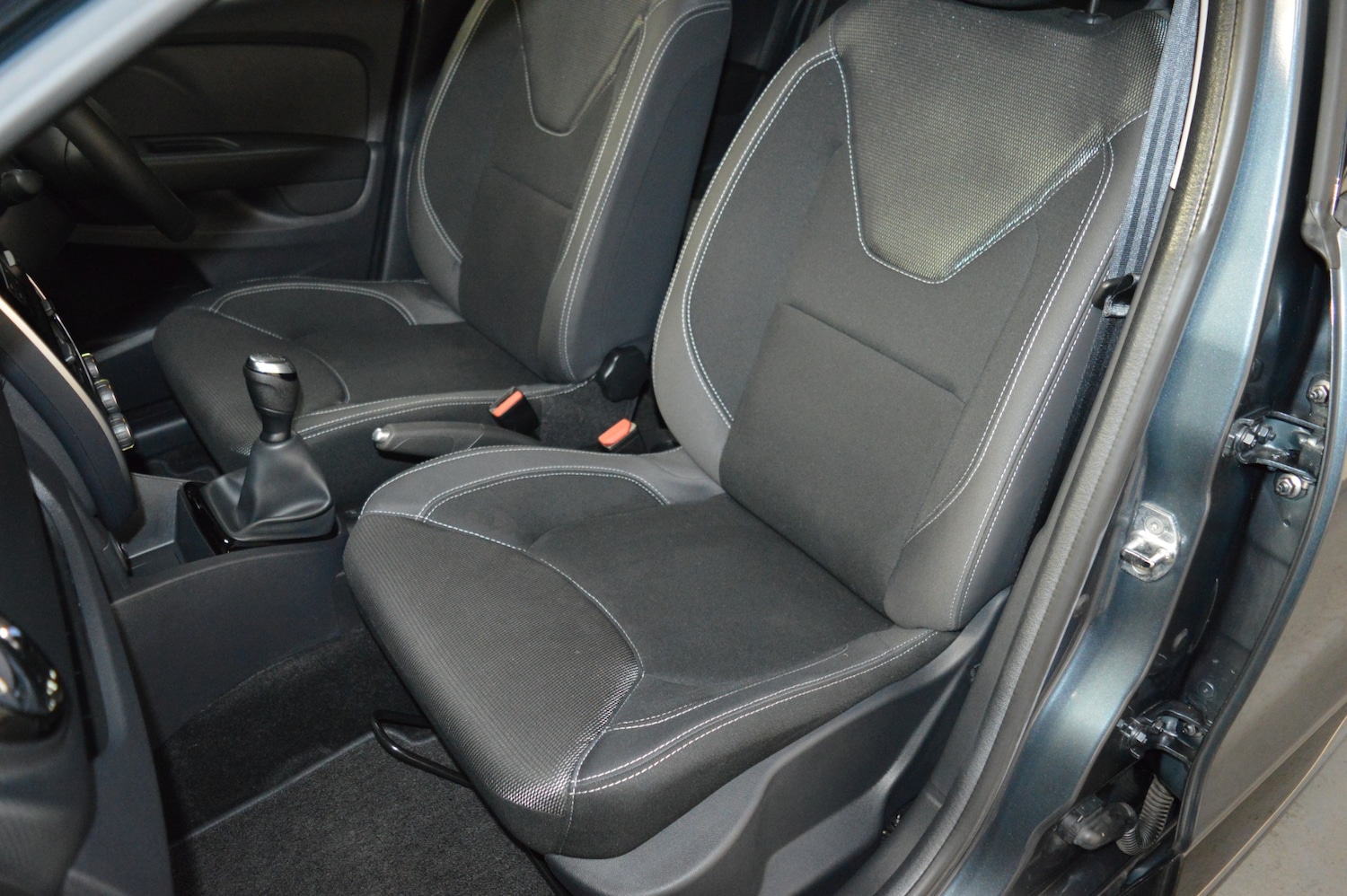 Used Renault Clio 2019 for sale - 76705648: Photo 12