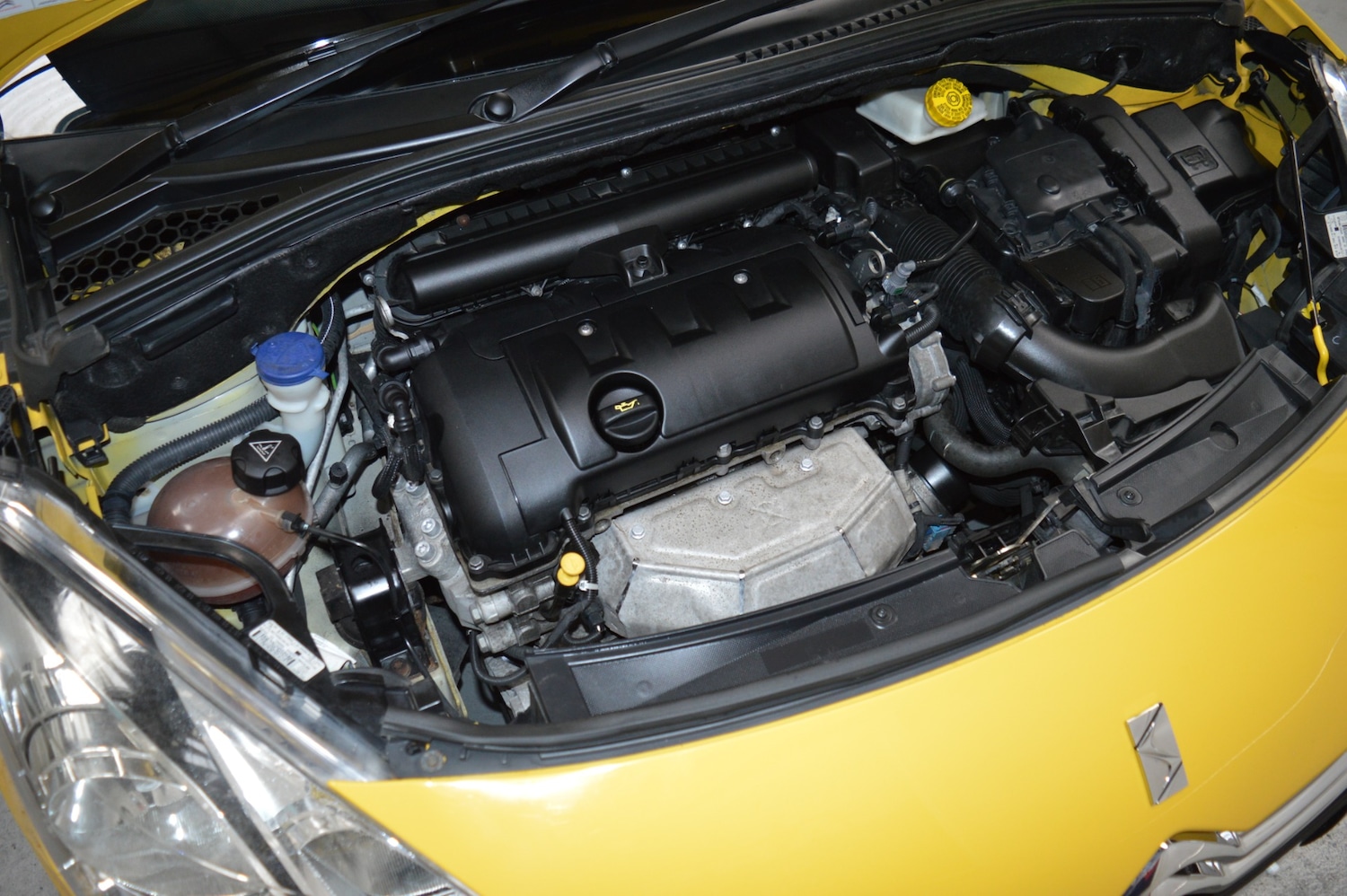 Used Citroen DS3 2013 for sale - 76493859: Photo 20