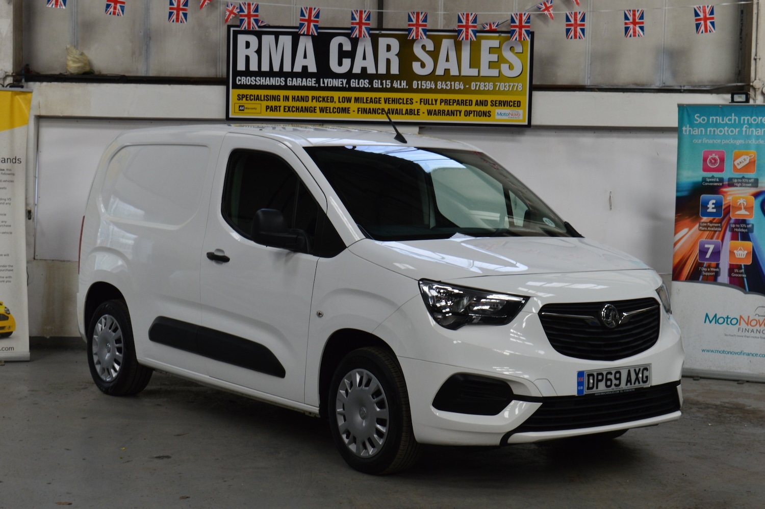 Used Vauxhall Combo 2020 for sale - 76493834: Photo 2