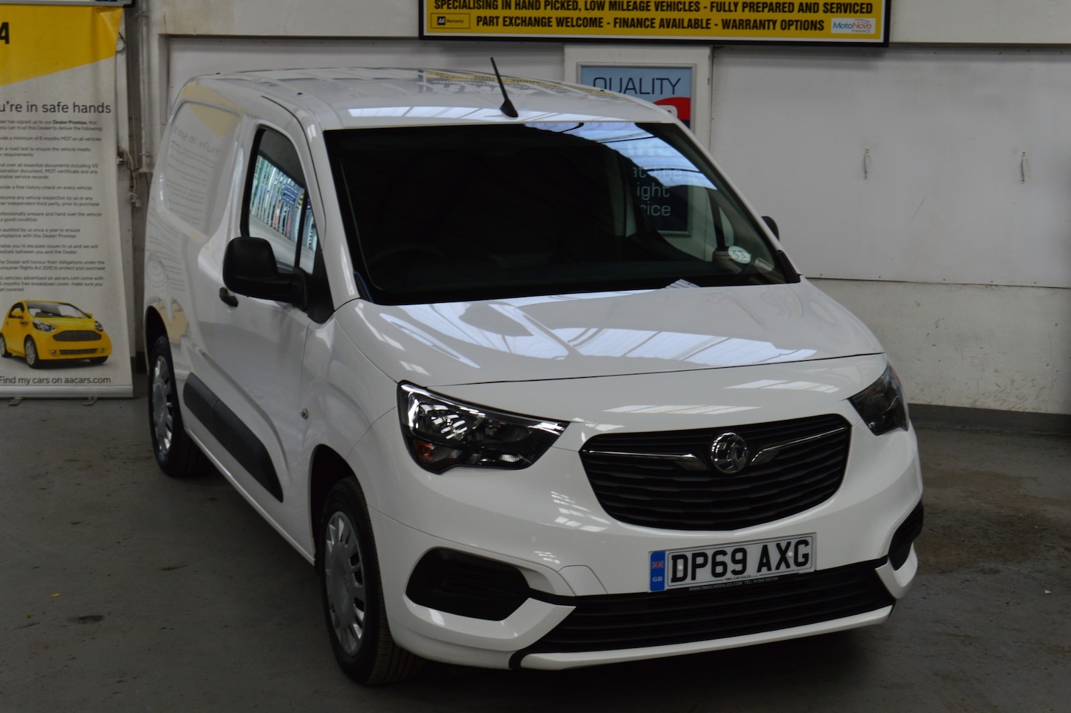 Used Vauxhall Combo 2020 for sale - 76493834: Photo 6