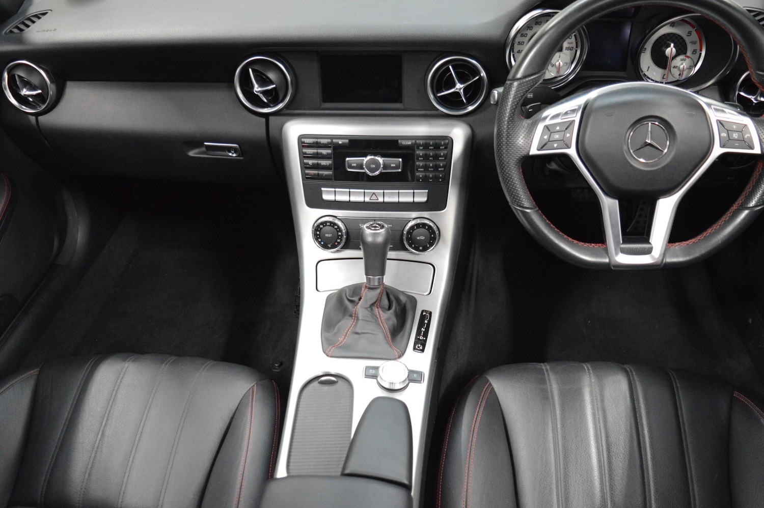 Used Mercedes-Benz SLK 2013 for sale - 77602004: Photo 10