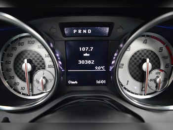 Used Mercedes-Benz SLK 2013 for sale - 77602004: Photo