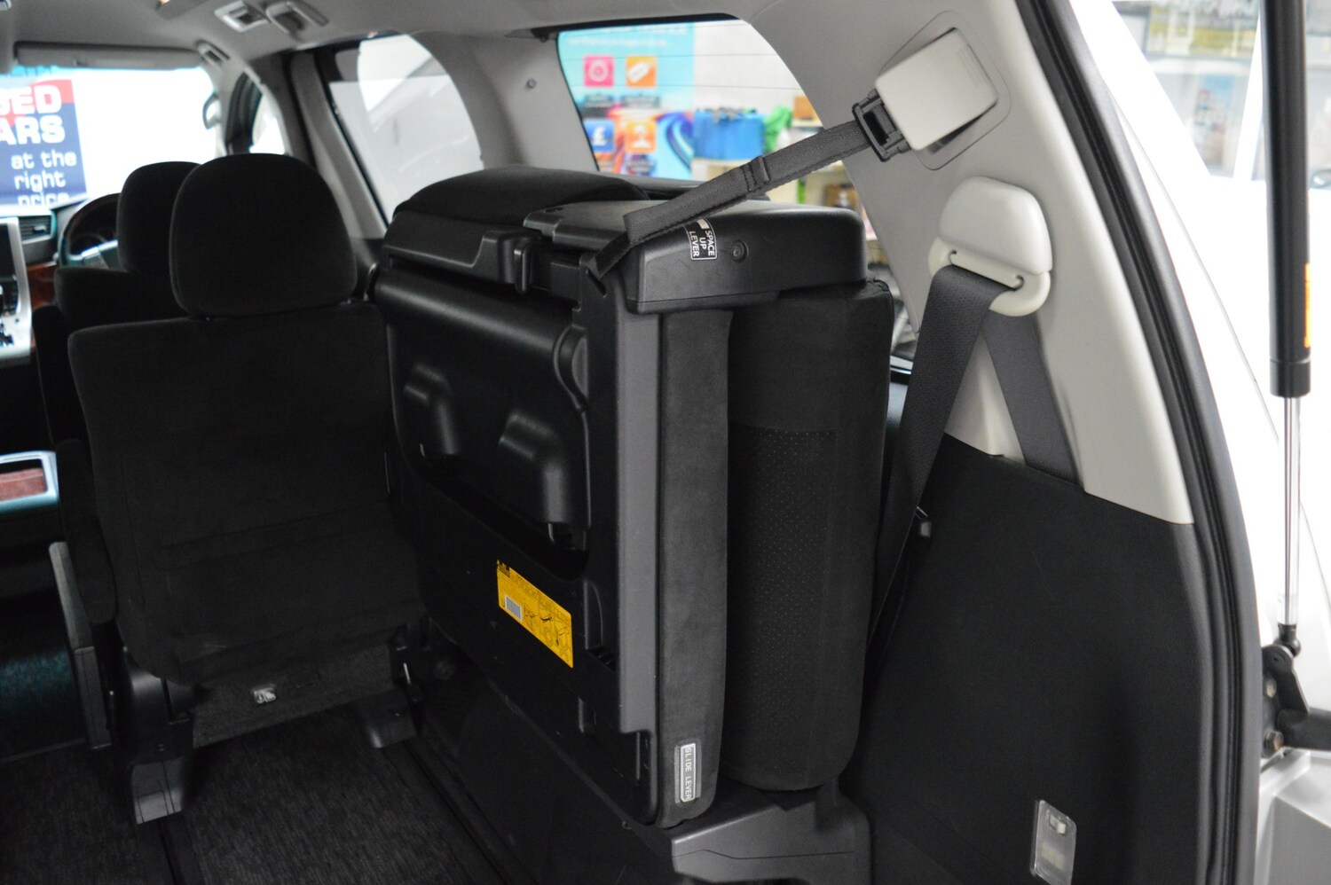 Used Toyota Alphard 2011 for sale - 76005666: Photo 26