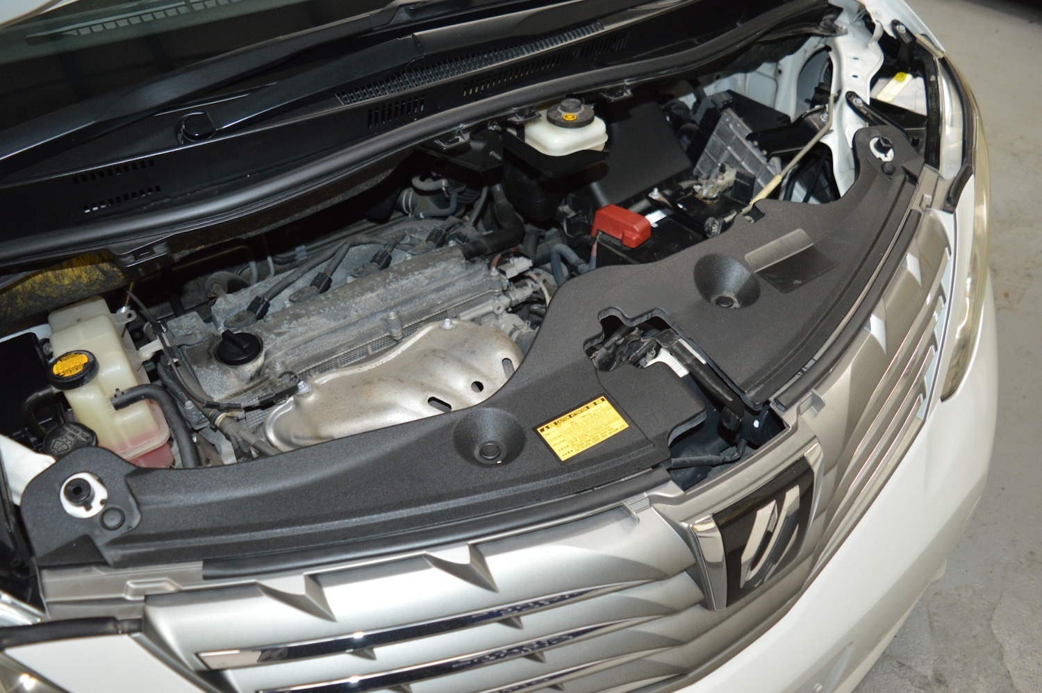 Used Toyota Alphard 2011 for sale - 76005666: Photo 32