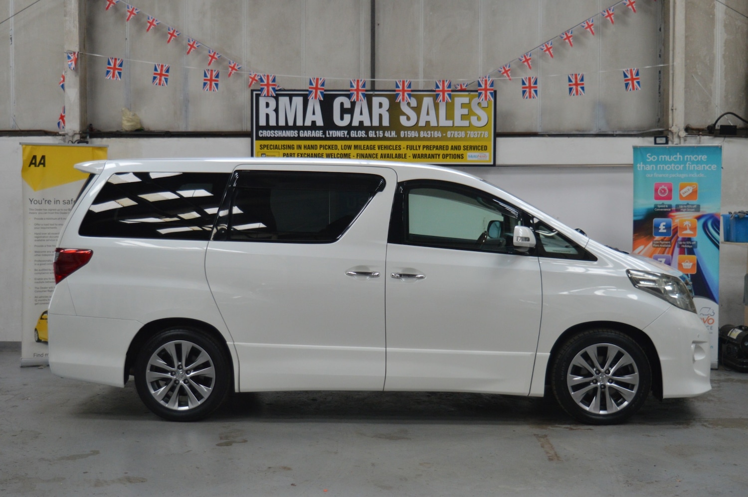 Used Toyota Alphard 2011 for sale - 76005666: Photo 4