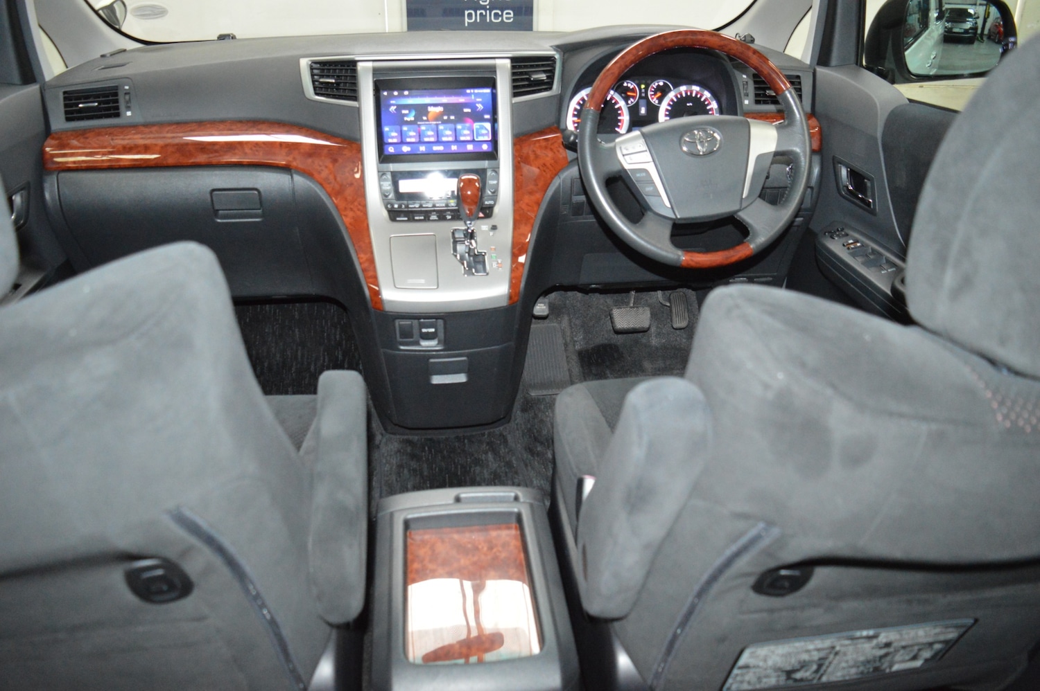 Used Toyota Alphard 2011 for sale - 76005666: Photo 9