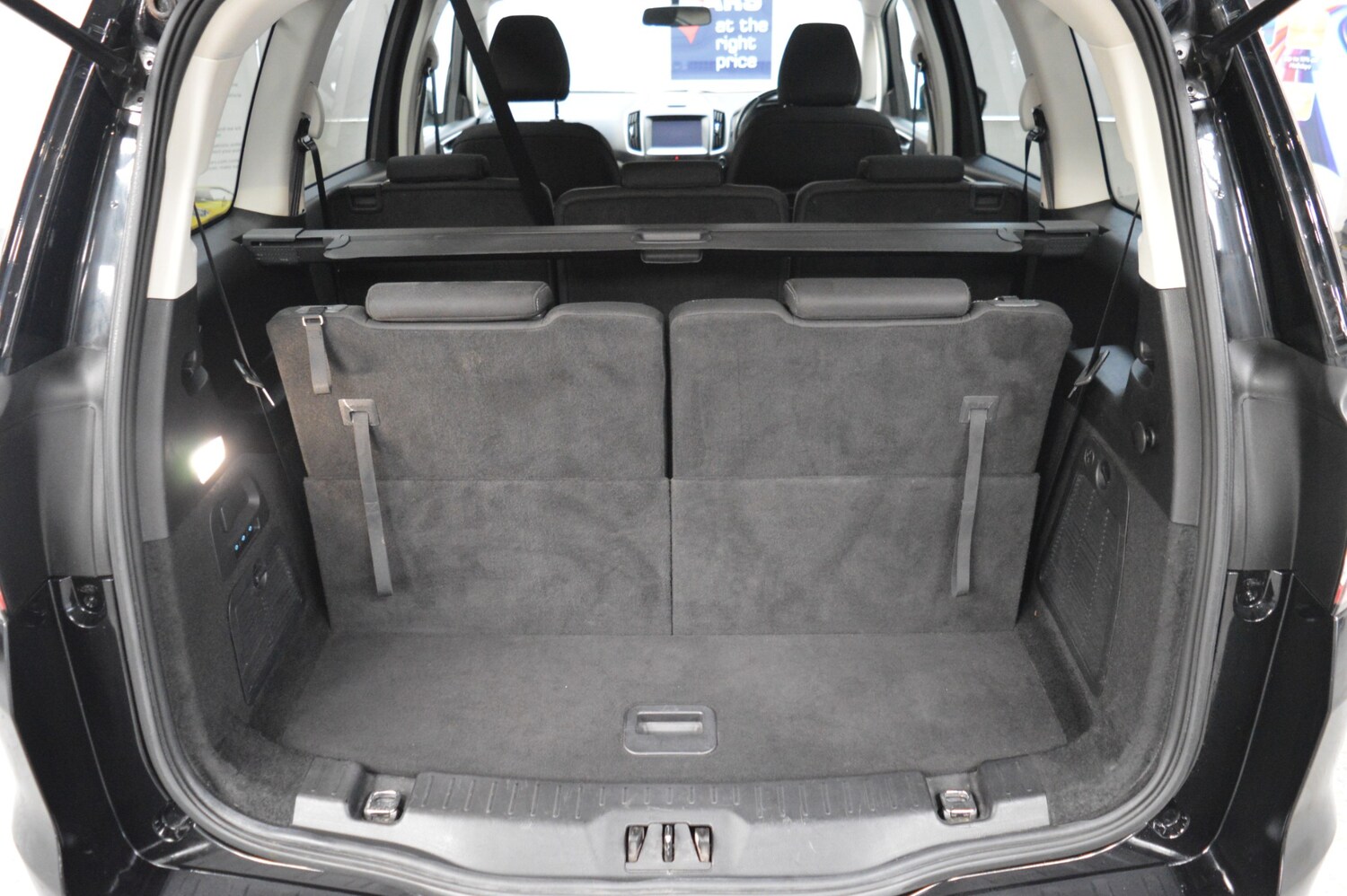 Used Ford Galaxy 2018 for sale - 77194803: Photo 24