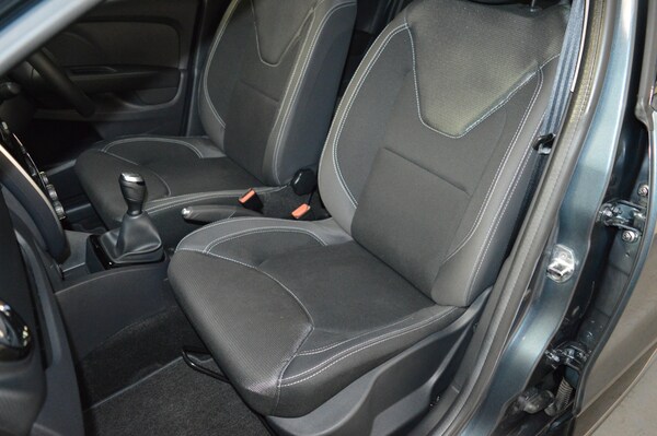 Used Renault Clio 2019 for sale - 73924405: Photo 12