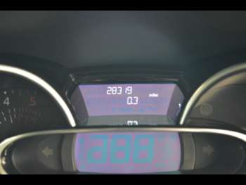 Used Renault Clio 2019 for sale - 73924405: Photo