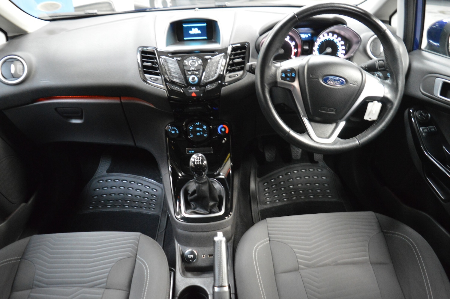 Used Ford Fiesta 2015 for sale - 77151587: Photo 8