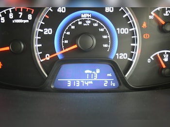 Used Hyundai i10 2016 for sale - 79196074: Photo