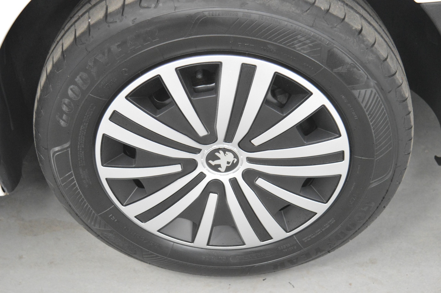 Used Peugeot Partner 2026 for sale - 77336823: Photo 8