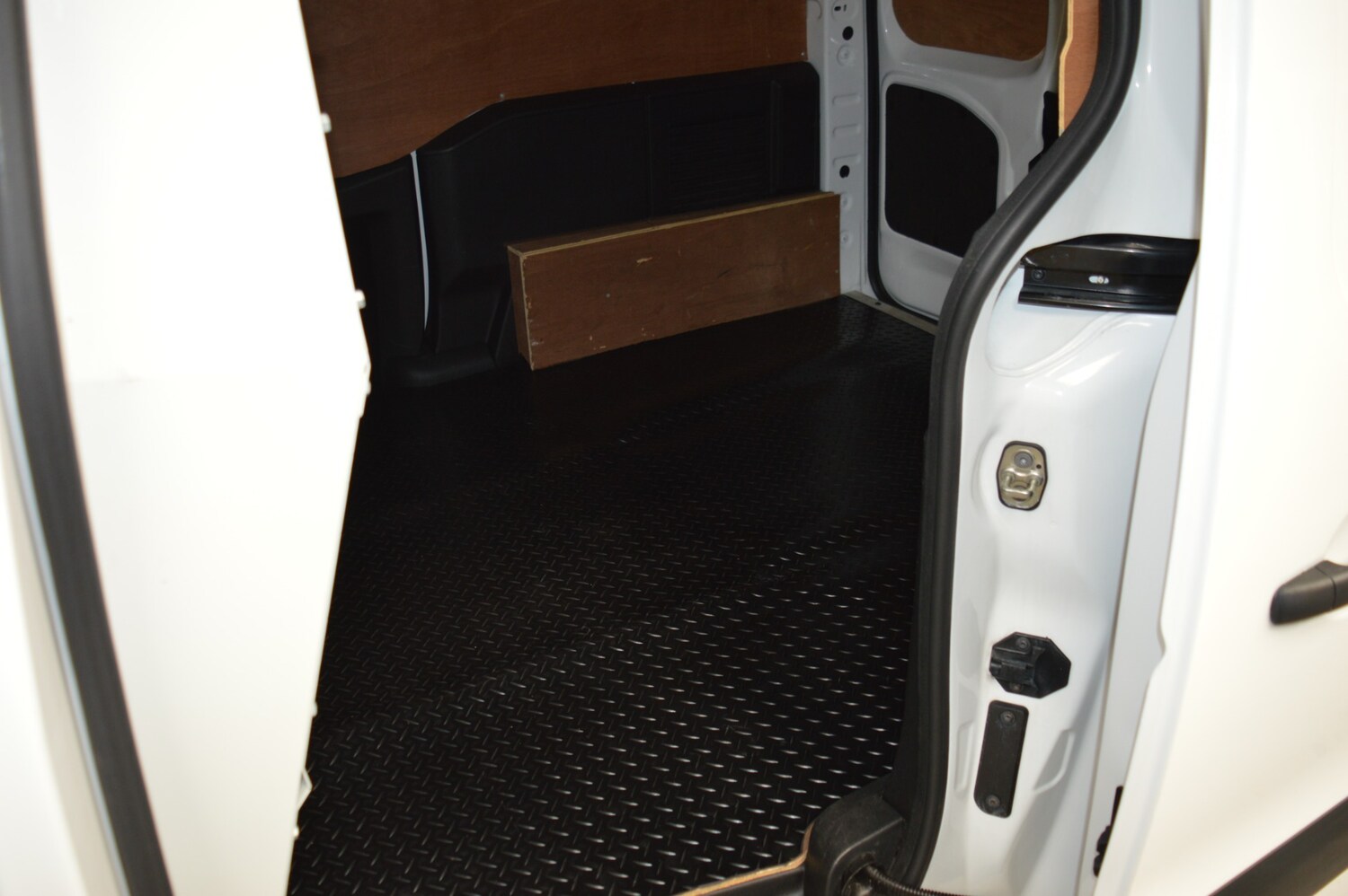 Used Peugeot Partner 2017 for sale - 77964726: Photo 18