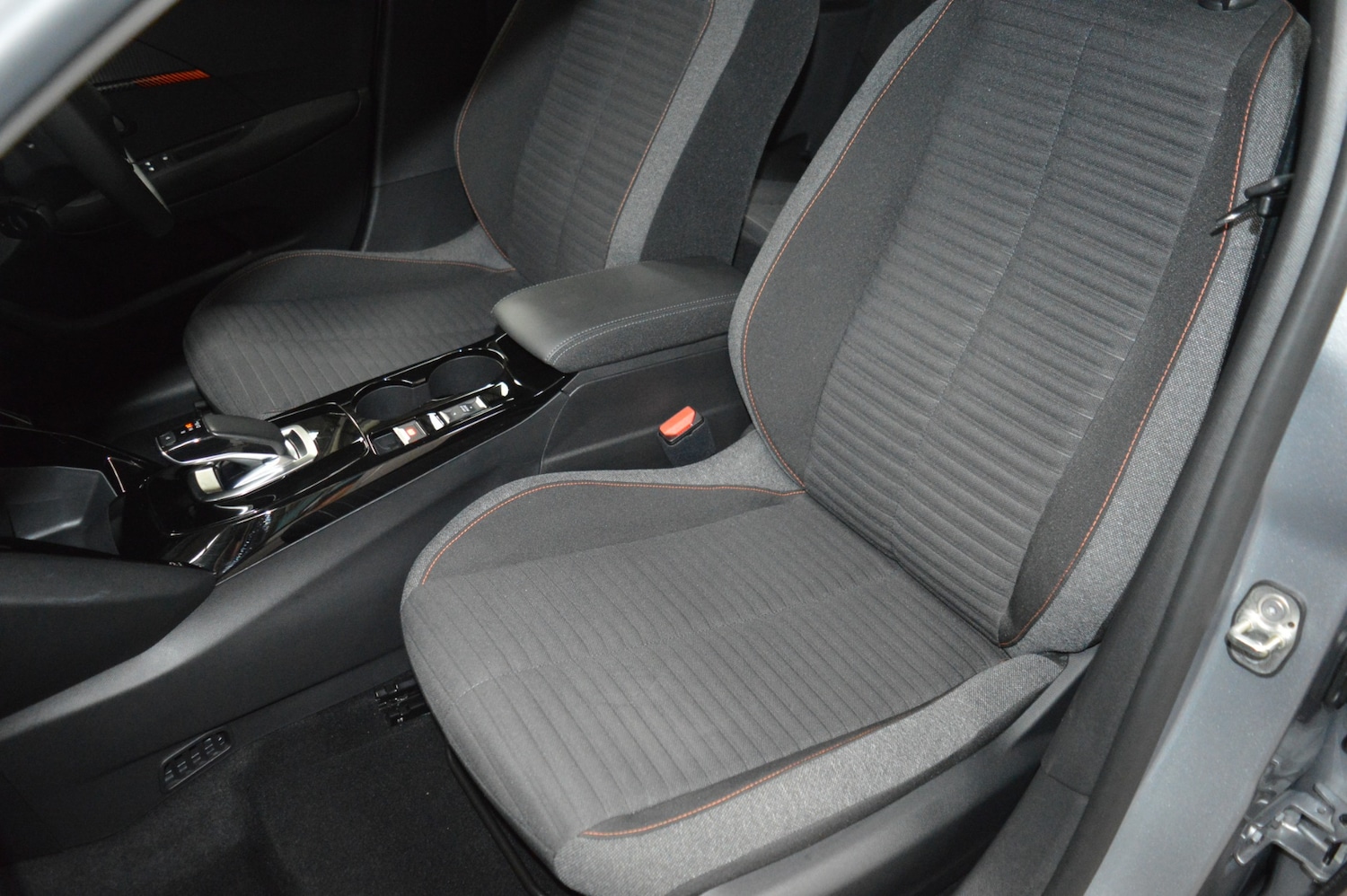 Used Peugeot E-208 2020 for sale - 78199037: Photo 13