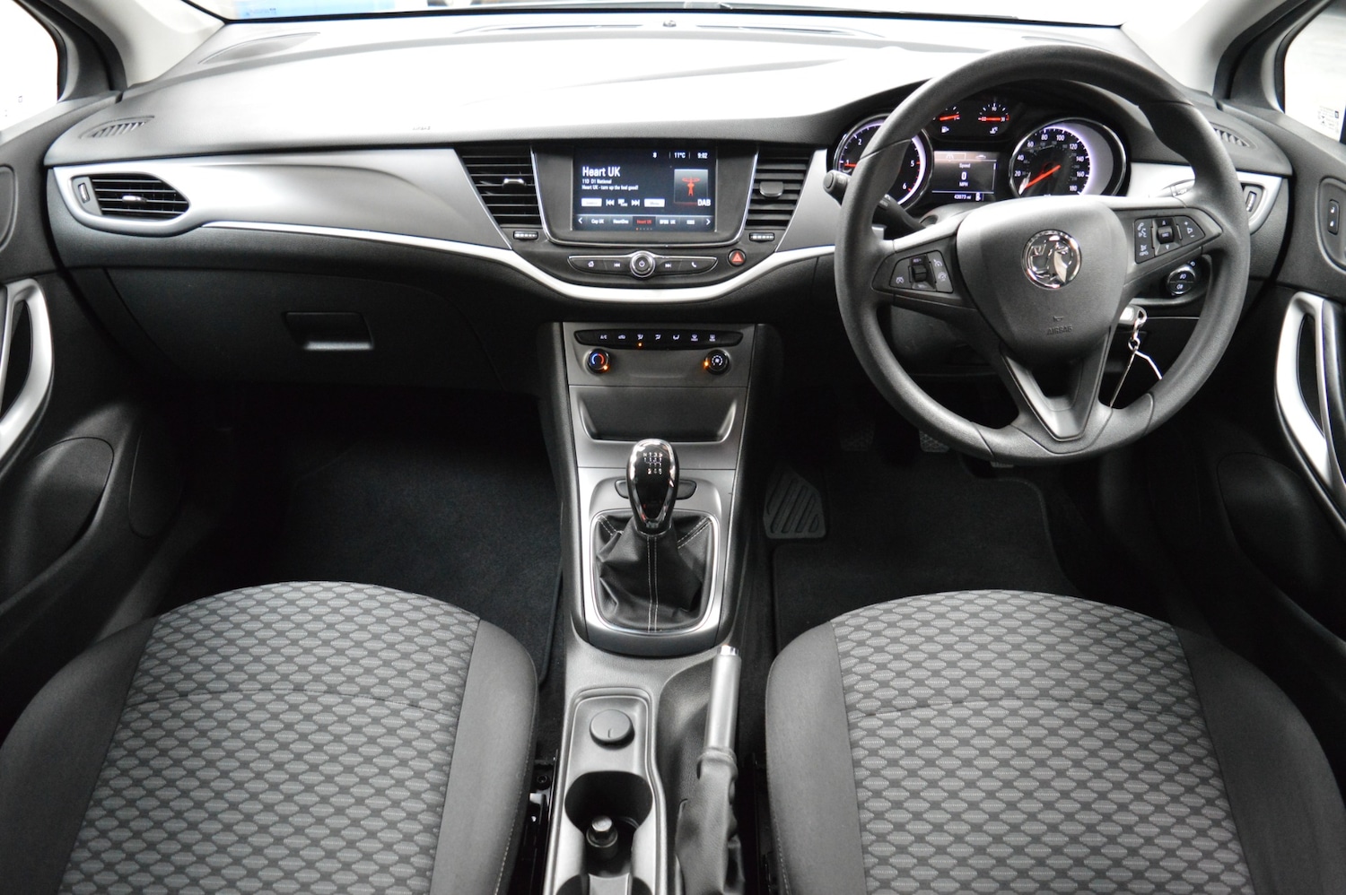 Used Vauxhall Astra 2024 for sale - 76464779: Photo 12