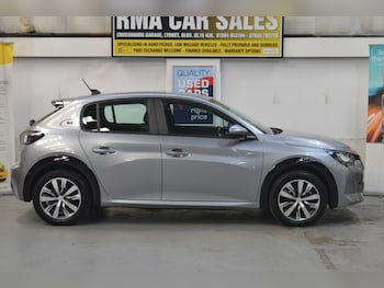 Used Peugeot E-208 2020 for sale - 76734305: Photo