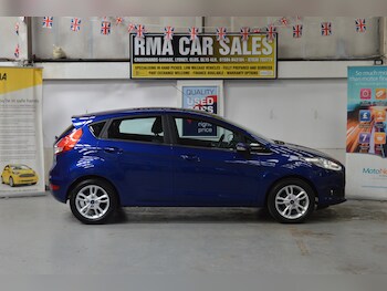 Used Ford Fiesta 2016 for sale - 76492518: Photo